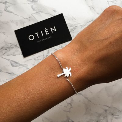 Bransoletka ze sklepu: otien.com w kategorii: Bransoletki - zdjęcie WP-ADS-WBTLSQIEW_156