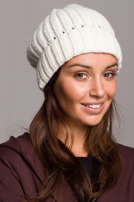 Czapka zimowa damska BE Knitwear ze sklepu: Cudmoda w kategorii: Czapki zimowe damskie - zdjęcie WP-ADS-ZJHDFTVFS_10545