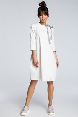 Sukienka casual prosta BeWear ze sklepu: Cudmoda w kategorii: Sukienki - zdjęcie WP-ADS-ZJHDFTVFS_1171