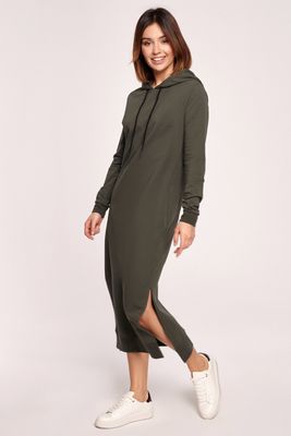 Sukienka oversize'owa BeWear ze sklepu: Cudmoda w kategorii: Sukienki - zdjęcie WP-ADS-ZJHDFTVFS_11792