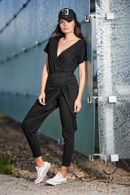 Kombinezon damski casual INFINITE YOU ze sklepu: Cudmoda w kategorii: Kombinezony damskie - zdjęcie WP-ADS-ZJHDFTVFS_24613