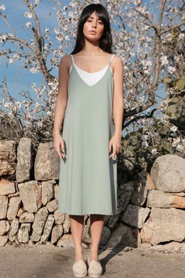 BeWear - Sukienka casual oversize'owa ze sklepu: Cudmoda w kategorii: Sukienki - zdjęcie WP-ADS-ZJHDFTVFS_9740