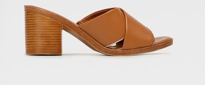Klapki damskie na lato Lasocki ze sklepu: ccc.eu w kategorii: Klapki damskie - zdjęcie WP-CCC-G202M-SEF_5904248733322