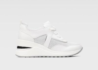 Buty sportowe damskie na wiosnę Clara Barson ze sklepu: ccc.eu w kategorii: Buty sportowe damskie - zdjęcie WP-CCC-G202M-SEF_5904862624495