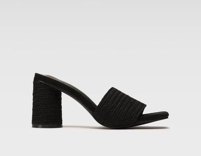 Klapki damskie letnie DeeZee ze sklepu: ccc.eu w kategorii: Klapki damskie - zdjęcie WP-CCC-G202M-SEF_5904862660585