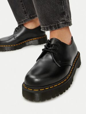 Półbuty damskie na jesień Dr Martens ze sklepu: eobuwie.pl w kategorii: Półbuty damskie - zdjęcie WP-EBWP-9KUZS-09B_0000207479555