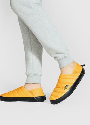 Kapcie męskie na zimę The North Face ze sklepu: eobuwie.pl w kategorii: Kapcie męskie - zdjęcie WP-EBWP-9KUZS-09B_0000207579958