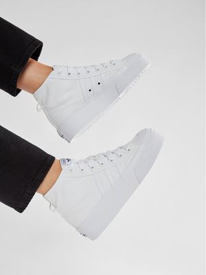 Buty sportowe damskie na wiosnę adidas ze sklepu: eobuwie.pl w kategorii: Buty sportowe damskie - zdjęcie WP-EBWP-9KUZS-09B_0000207772014