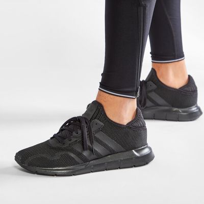 Buty sportowe męskie jesienne adidas ze sklepu: eobuwie.pl w kategorii: Buty sportowe męskie - zdjęcie WP-EBWP-9KUZS-09B_0000207772953