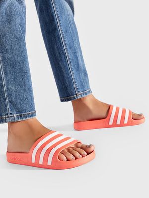 Klapki damskie letnie adidas ze sklepu: eobuwie.pl w kategorii: Klapki damskie - zdjęcie WP-EBWP-9KUZS-09B_0000208111423