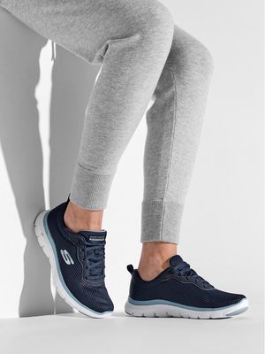 Skechers - Buty sportowe damskie na wiosnę ze sklepu: eobuwie.pl w kategorii: Buty sportowe damskie - zdjęcie WP-EBWP-9KUZS-09B_0000209007381