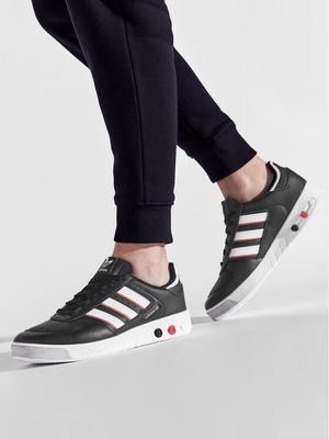 Buty sportowe męskie na wiosnę jesienne adidas ze sklepu: eobuwie.pl w kategorii: Buty sportowe męskie - zdjęcie WP-EBWP-9KUZS-09B_0000300000823