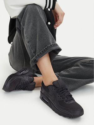 Nike - Buty sportowe damskie na wiosnę ze sklepu: eobuwie.pl w kategorii: Buty sportowe damskie - zdjęcie WP-EBWP-9KUZS-09B_0000301499848