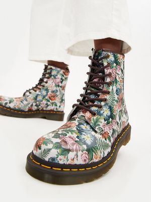Workery damskie jesienne Dr Martens ze sklepu: eobuwie.pl w kategorii: Workery damskie - zdjęcie WP-EBWP-9KUZS-09B_0000303781903