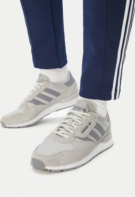 Buty sportowe męskie wiosenne adidas ze sklepu: eobuwie.pl w kategorii: Buty sportowe męskie - zdjęcie WP-EBWP-9KUZS-09B_0000303903282