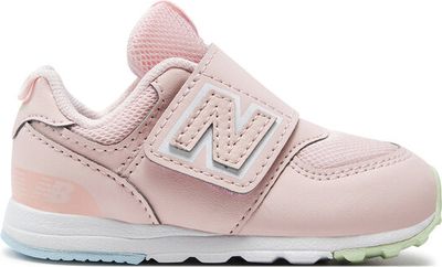 Buty sportowe dziecięce na wiosnę New Balance ze sklepu: eobuwie.pl w kategorii: Buty sportowe dziecięce - zdjęcie WP-EBWP-9KUZS-09B_0000304040849