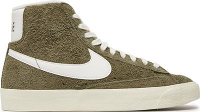 Buty sportowe męskie wiosenne Nike ze sklepu: eobuwie.pl w kategorii: Buty sportowe męskie - zdjęcie WP-EBWP-9KUZS-09B_0000304155505