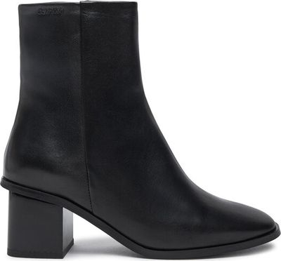 Botki jesienne Calvin Klein ze sklepu: eobuwie.pl w kategorii: Botki - zdjęcie WP-EBWP-9KUZS-09B_0000304220401