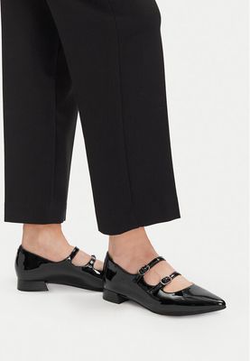 Clarks - Buty sportowe damskie na jesień na wiosnę ze sklepu: eobuwie.pl w kategorii: Buty sportowe damskie - zdjęcie WP-EBWP-9KUZS-09B_0000304748783