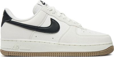 Nike - Buty sportowe damskie wiosenne ze sklepu: eobuwie.pl w kategorii: Buty sportowe damskie - zdjęcie WP-EBWP-9KUZS-09B_0000304945748