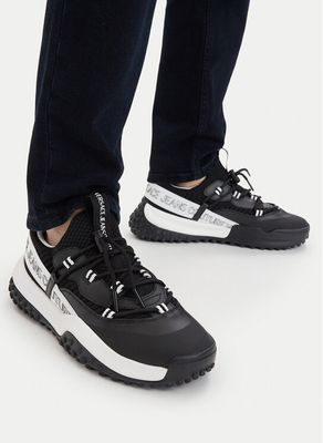 Versace Jeans Couture - Buty sportowe męskie na wiosnę ze sklepu: eobuwie.pl w kategorii: Buty sportowe męskie - zdjęcie WP-EBWP-9KUZS-09B_0000304948398