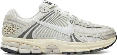 Buty sportowe męskie wiosenne Nike ze sklepu: eobuwie.pl w kategorii: Buty sportowe męskie - zdjęcie WP-EBWP-9KUZS-09B_0000304968952
