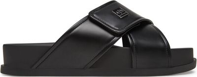 Klapki damskie na lato Armani Exchange ze sklepu: eobuwie.pl w kategorii: Klapki damskie - zdjęcie WP-EBWP-9KUZS-09B_0000304984181