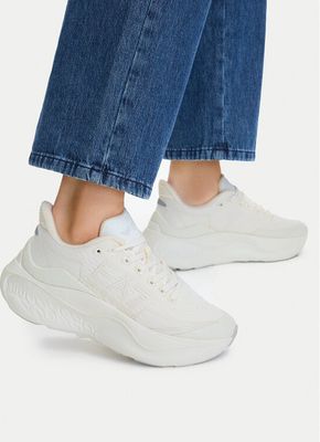 Buty sportowe męskie na wiosnę EA7 Emporio Armani ze sklepu: eobuwie.pl w kategorii: Buty sportowe męskie - zdjęcie WP-EBWP-9KUZS-09B_0000305090225