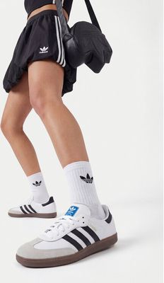 Buty sportowe damskie wiosenne adidas ze sklepu: eobuwie.pl w kategorii: Buty sportowe damskie - zdjęcie WP-EBWP-9KUZS-09B_0000305188953