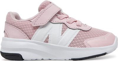 Buty sportowe dziecięce na wiosnę New Balance ze sklepu: eobuwie.pl w kategorii: Buty sportowe dziecięce - zdjęcie WP-EBWP-9KUZS-09B_0000305296399