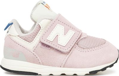 Buty sportowe dziecięce wiosenne New Balance ze sklepu: eobuwie.pl w kategorii: Buty sportowe dziecięce - zdjęcie WP-EBWP-9KUZS-09B_0000305308764