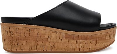 Klapki damskie na lato FitFlop ze sklepu: eobuwie.pl w kategorii: Klapki damskie - zdjęcie WP-EBWP-9KUZS-09B_0000305381002