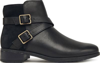 Botki na jesień Clarks ze sklepu: eobuwie.pl w kategorii: Botki - zdjęcie WP-EBWP-9KUZS-09B_0000305418265