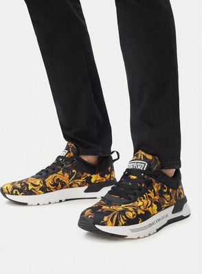 Versace Jeans Couture - Buty sportowe męskie na jesień ze sklepu: eobuwie.pl w kategorii: Buty sportowe męskie - zdjęcie WP-EBWP-9KUZS-09B_0000305601582
