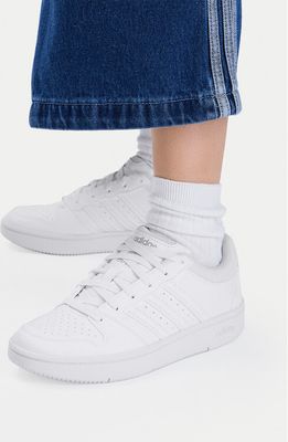 adidas - Buty sportowe damskie na wiosnę ze sklepu: eobuwie.pl w kategorii: Buty sportowe damskie - zdjęcie WP-EBWP-9KUZS-09B_0000305633088