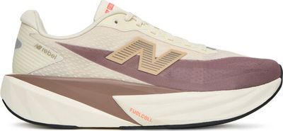 Buty sportowe męskie wiosenne New Balance ze sklepu: eobuwie.pl w kategorii: Buty sportowe męskie - zdjęcie WP-EBWP-9KUZS-09B_0000305635051