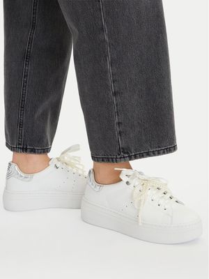 Buty sportowe damskie na wiosnę Tamaris ze sklepu: eobuwie.pl w kategorii: Buty sportowe damskie - zdjęcie WP-EBWP-9KUZS-09B_0000305727589