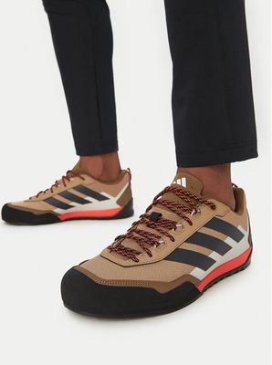 Buty sportowe męskie na jesień adidas ze sklepu: eobuwie.pl w kategorii: Buty sportowe męskie - zdjęcie WP-EBWP-9KUZS-09B_0000305774576