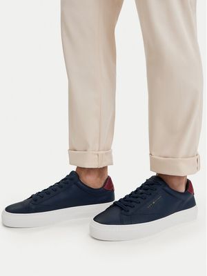 Buty sportowe męskie na wiosnę Tommy Hilfiger ze sklepu: eobuwie.pl w kategorii: Buty sportowe męskie - zdjęcie WP-EBWP-9KUZS-09B_0000305781222