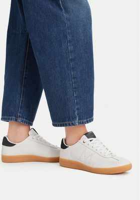 Marciano Guess - Buty sportowe damskie na wiosnę ze sklepu: eobuwie.pl w kategorii: Buty sportowe damskie - zdjęcie WP-EBWP-9KUZS-09B_0000305818317