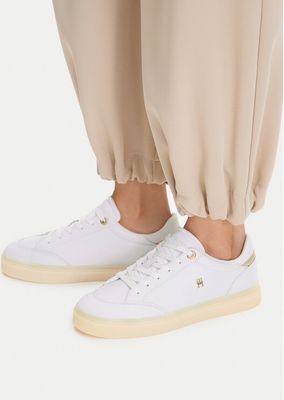 Buty sportowe damskie na wiosnę Tommy Hilfiger ze sklepu: eobuwie.pl w kategorii: Buty sportowe damskie - zdjęcie WP-EBWP-9KUZS-09B_0000305961082