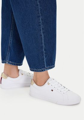 Buty sportowe damskie na wiosnę Tommy Hilfiger ze sklepu: eobuwie.pl w kategorii: Buty sportowe damskie - zdjęcie WP-EBWP-9KUZS-09B_0000305961587