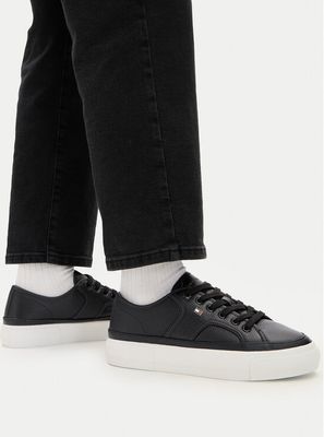 Tommy Hilfiger - Buty sportowe damskie na wiosnę ze sklepu: eobuwie.pl w kategorii: Buty sportowe damskie - zdjęcie WP-EBWP-9KUZS-09B_0000305961655