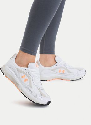 Buty sportowe damskie na wiosnę Under Armour ze sklepu: eobuwie.pl w kategorii: Buty sportowe damskie - zdjęcie WP-EBWP-9KUZS-09B_0000306021426
