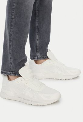 Buty sportowe męskie wiosenne Versace Jeans Couture ze sklepu: eobuwie.pl w kategorii: Buty sportowe męskie - zdjęcie WP-EBWP-9KUZS-09B_0000306047839