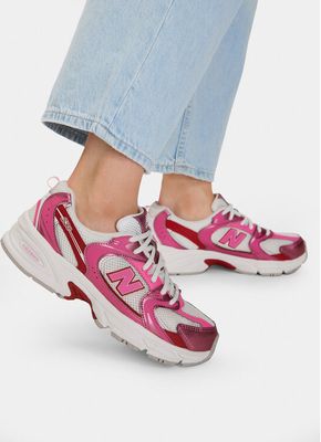 Buty sportowe damskie wiosenne New Balance ze sklepu: eobuwie.pl w kategorii: Buty sportowe damskie - zdjęcie WP-EBWP-9KUZS-09B_0000306081581