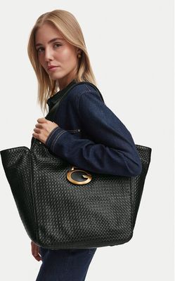 Shopper bag elegancka Guess ze sklepu: eobuwie.pl w kategorii: Torby Shopper bag - zdjęcie WP-EBWP-9KUZS-09B_0000306157675