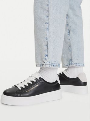 Tommy Hilfiger - Buty sportowe damskie wiosenne ze sklepu: eobuwie.pl w kategorii: Buty sportowe damskie - zdjęcie WP-EBWP-9KUZS-09B_0000306194571