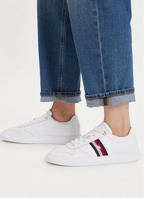 Buty sportowe damskie na wiosnę Tommy Hilfiger ze sklepu: eobuwie.pl w kategorii: Buty sportowe damskie - zdjęcie WP-EBWP-9KUZS-09B_0000306194649
