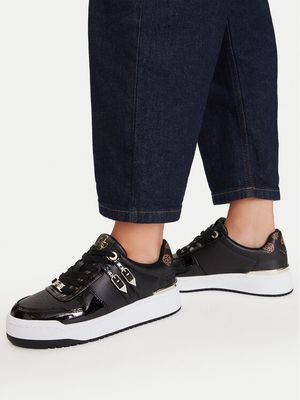 Buty sportowe damskie na wiosnę Guess ze sklepu: eobuwie.pl w kategorii: Buty sportowe damskie - zdjęcie WP-EBWP-9KUZS-09B_0000306261778